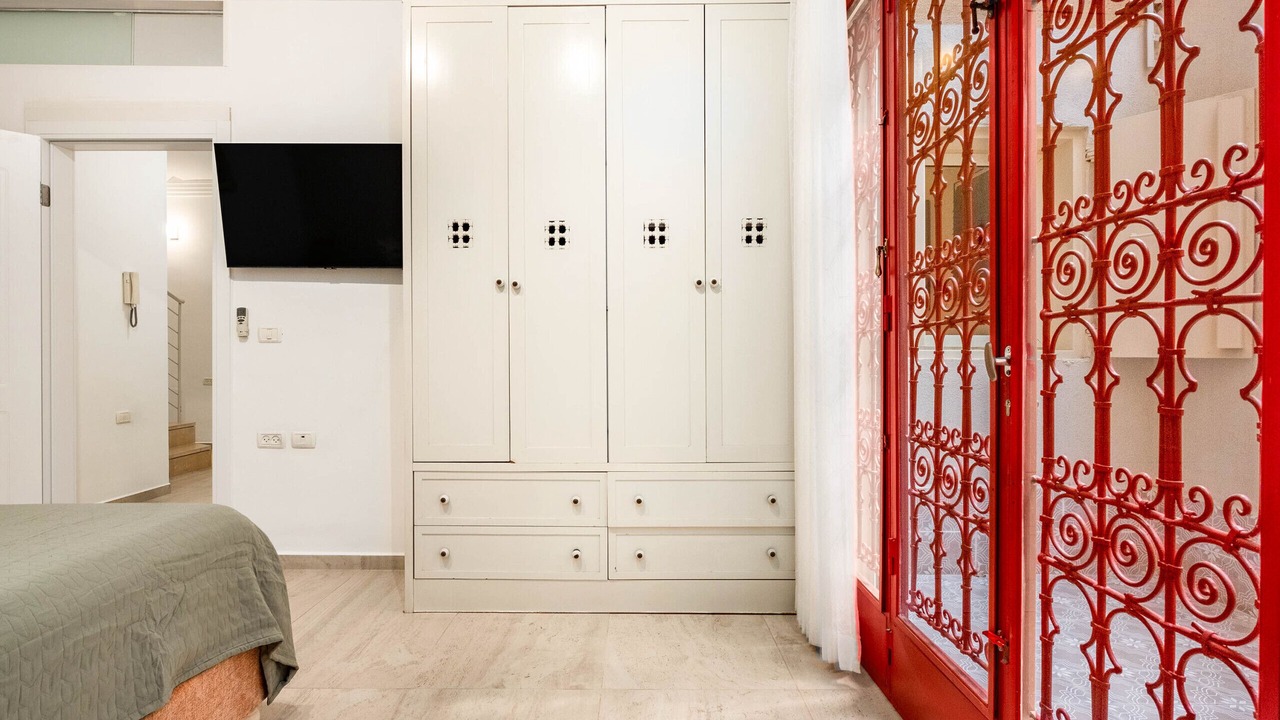 Photo of Bedroom in Kerem HaTeimanim