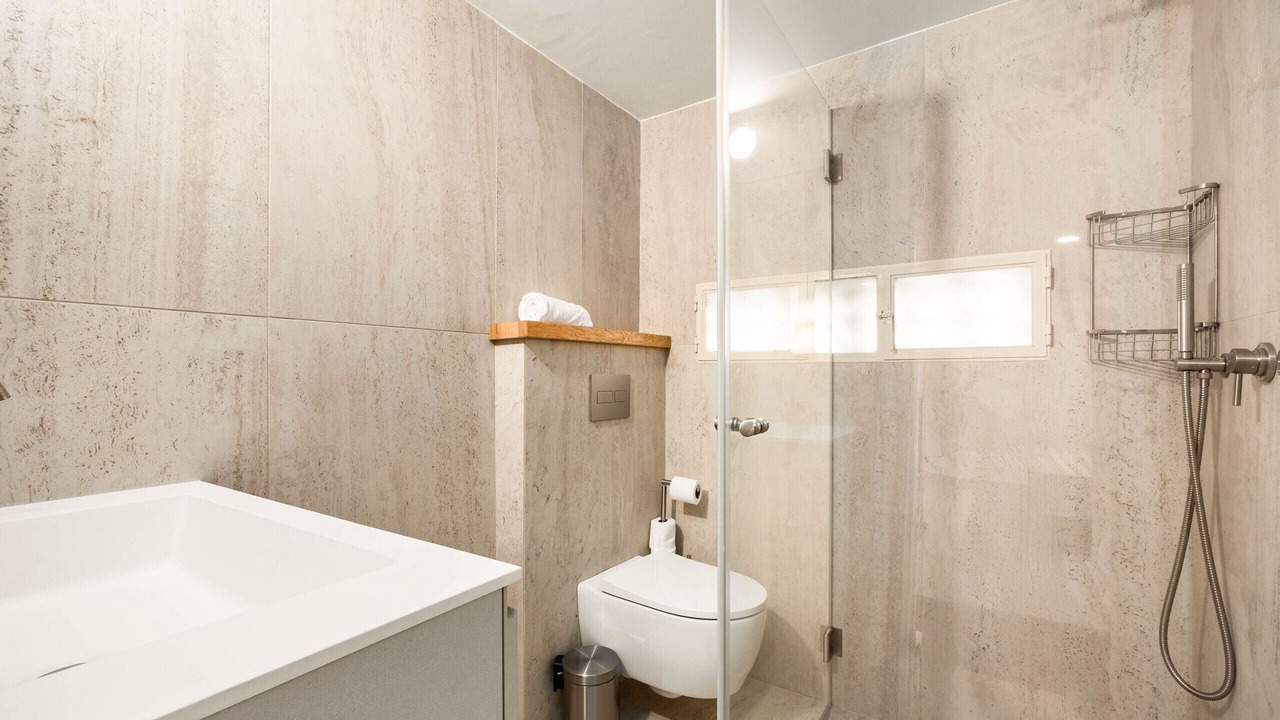 Photo of Bathroom in Kerem HaTeimanim