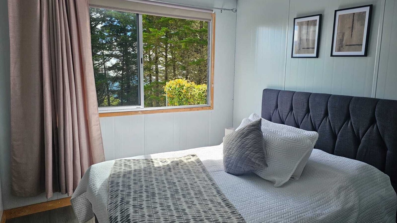 Photo of Bedroom in Canton Dota