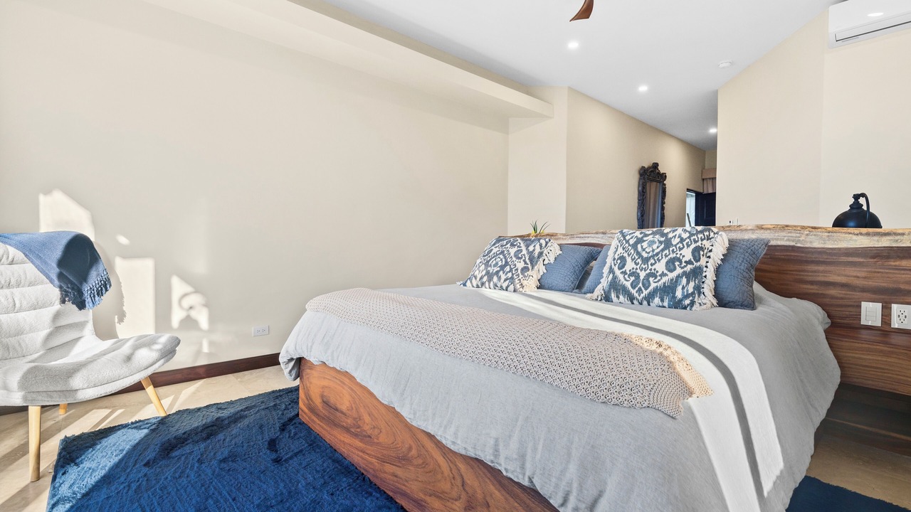 Photo of Bedroom in Coco