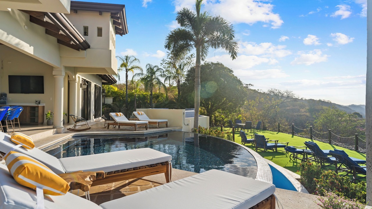 Photo of Outdoor in Coco