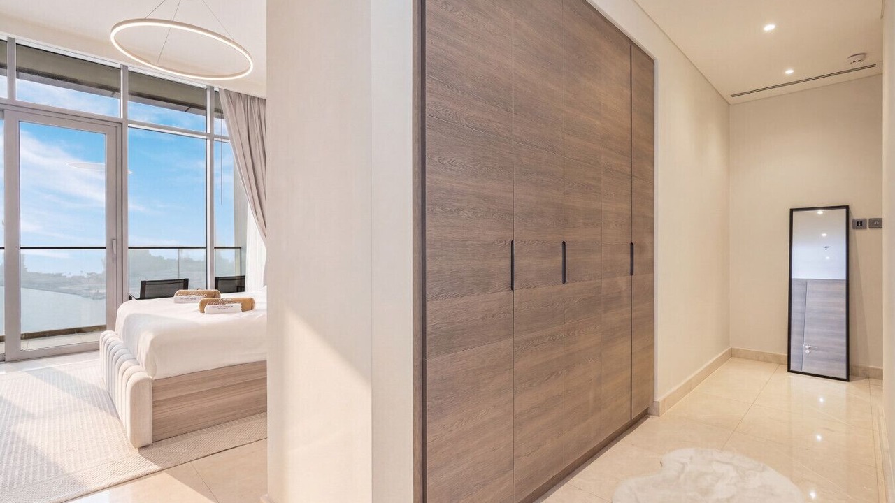 Photo of Bedroom in Dubai Maritime City