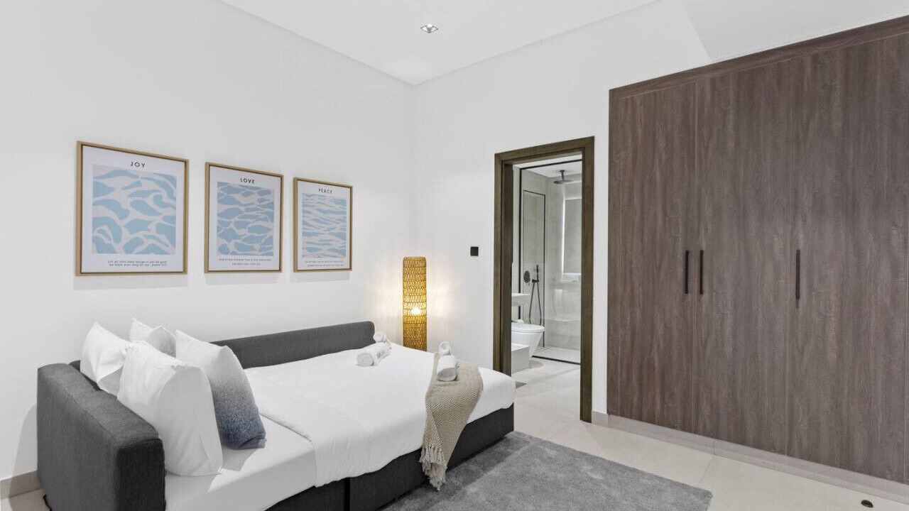 Photo of Bedroom in Jumeirah Village Circle