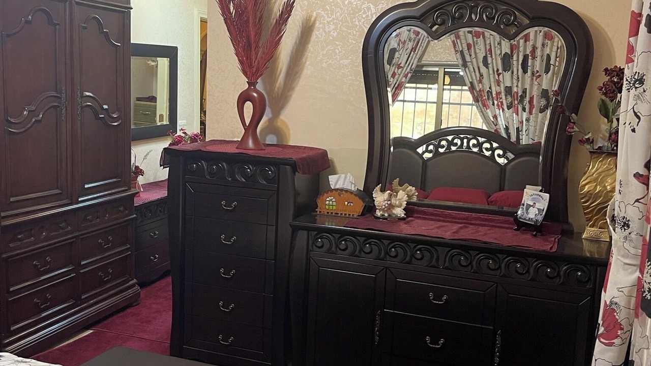 Photo of Bedroom in Al Jubeiha