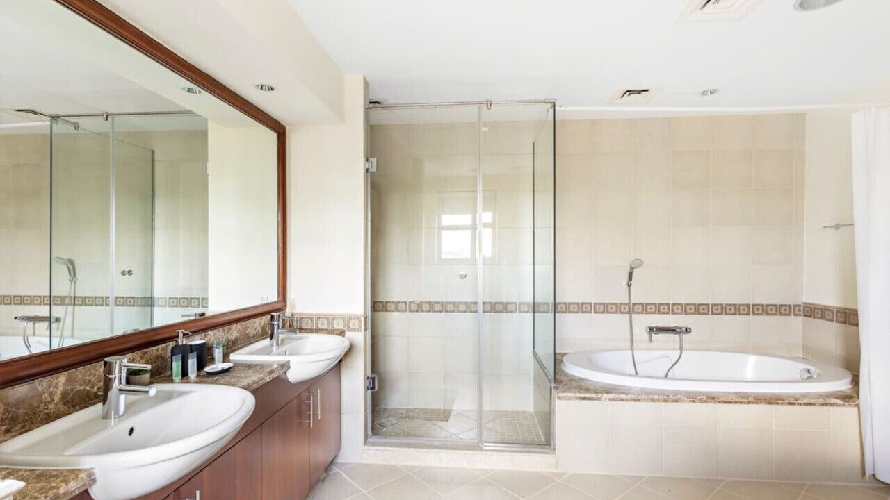 Photo of Bathroom in Palm Jumeirah