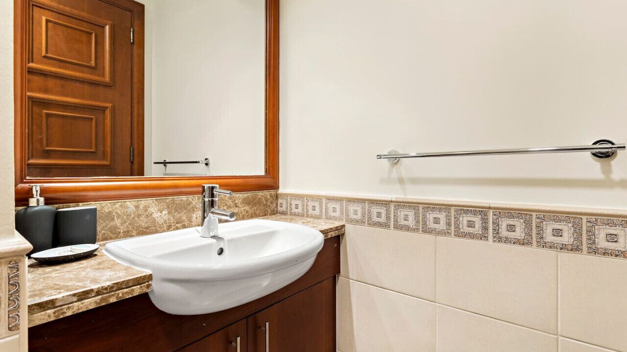 Photo of Bathroom in Palm Jumeirah