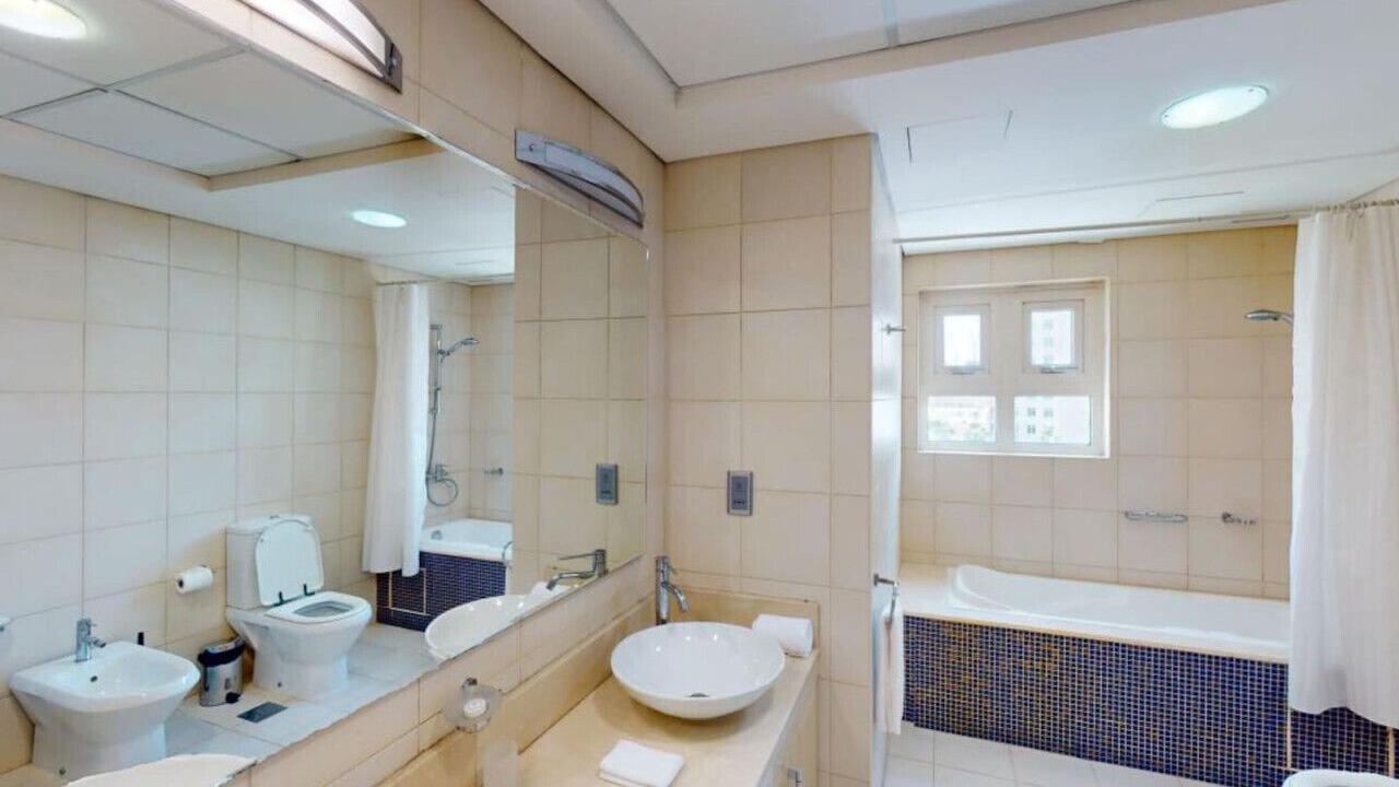 Photo of Bathroom in Palm Jumeirah