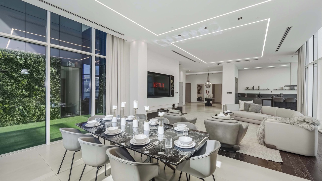 Photo of Others in Palm Jumeirah