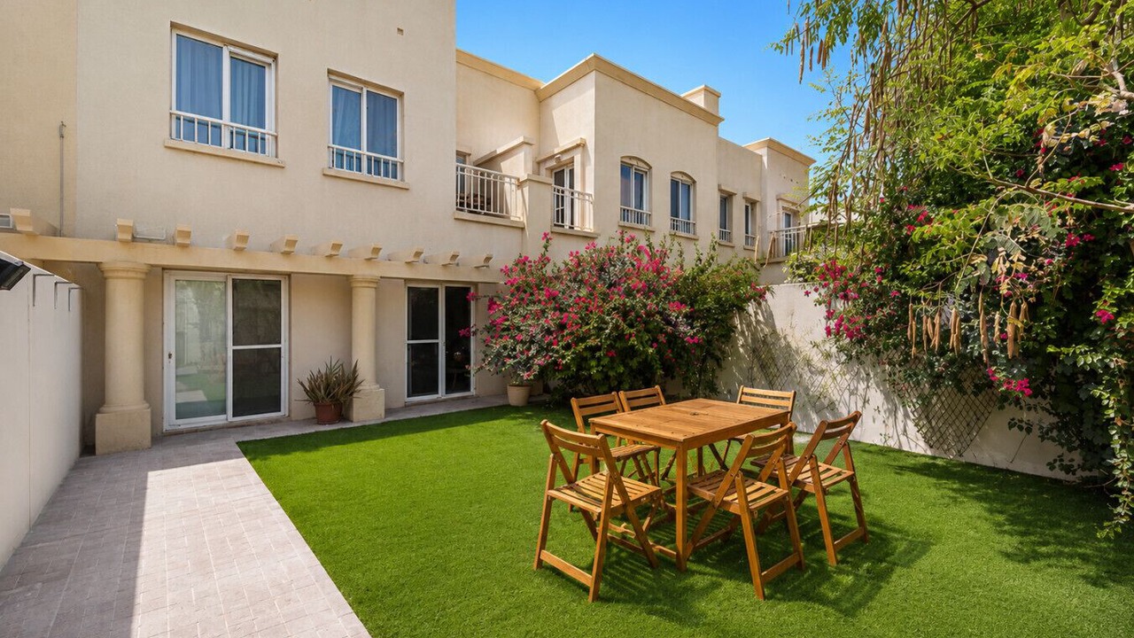 Photo of Outdoor in Emirates Hills