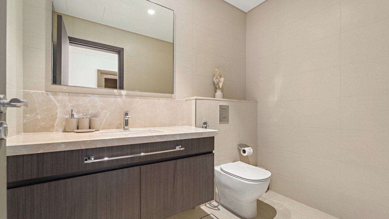 Photo of Bathroom in Za'abeel 2