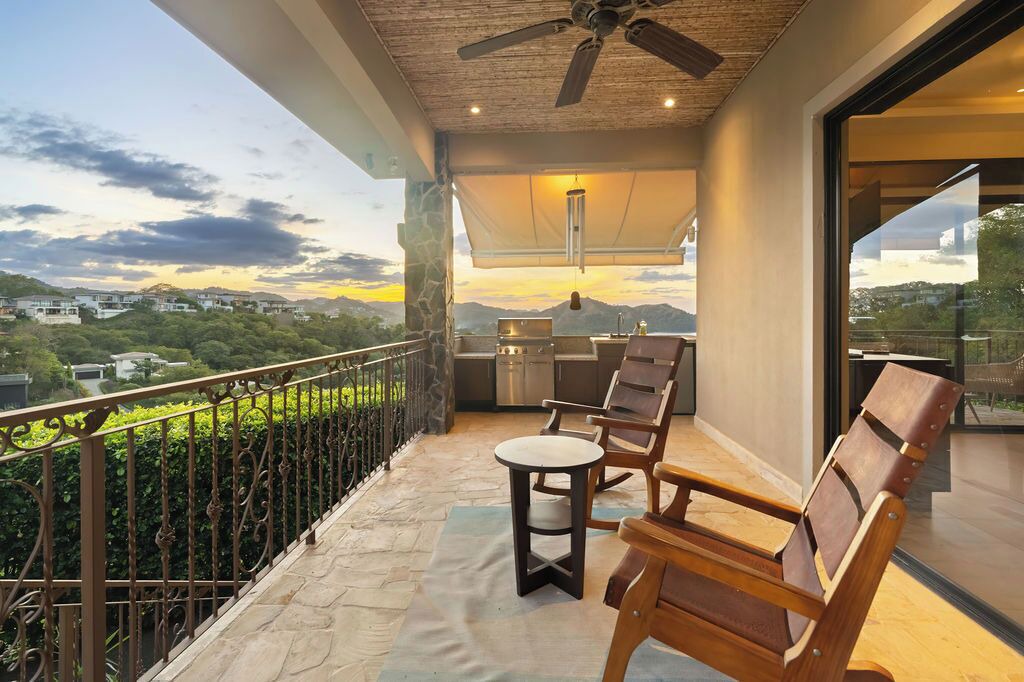 Photo of Patio Balcony in Coco