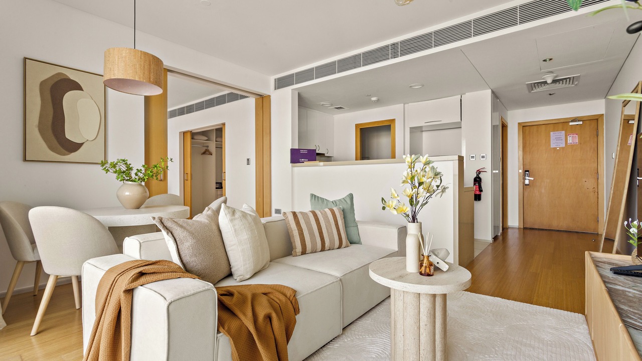 Photo of Livingroom in Al Raha Beach