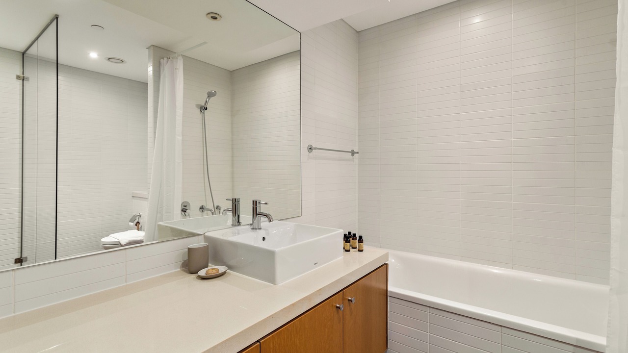 Photo of Bathroom in Al Raha Beach