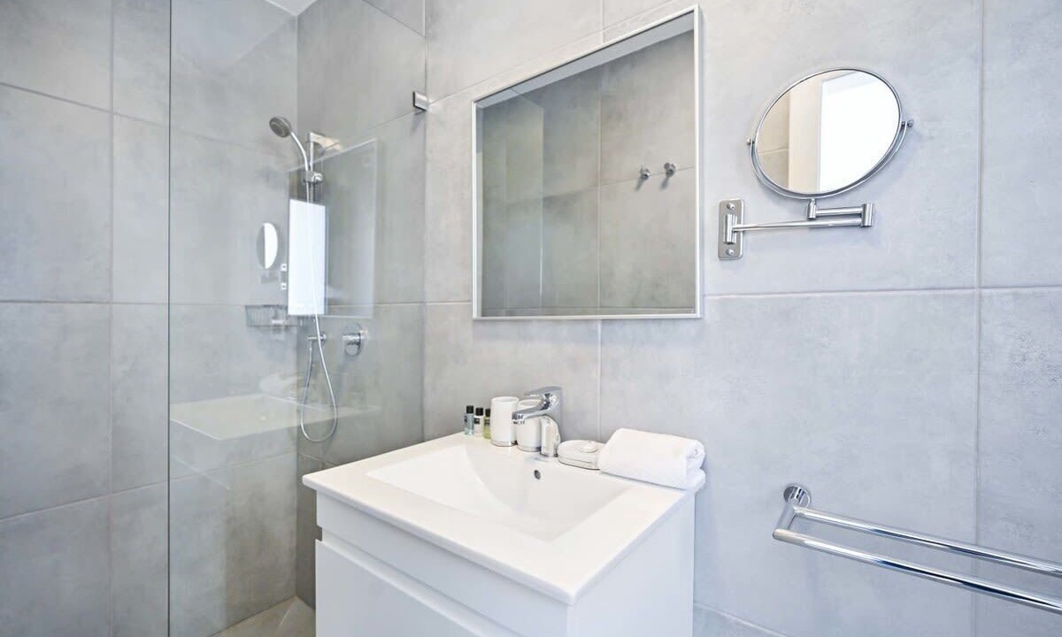 Photo of Bathroom in Tel Aviv City Center