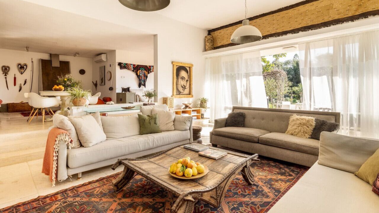 Photo of Livingroom in Caesarea