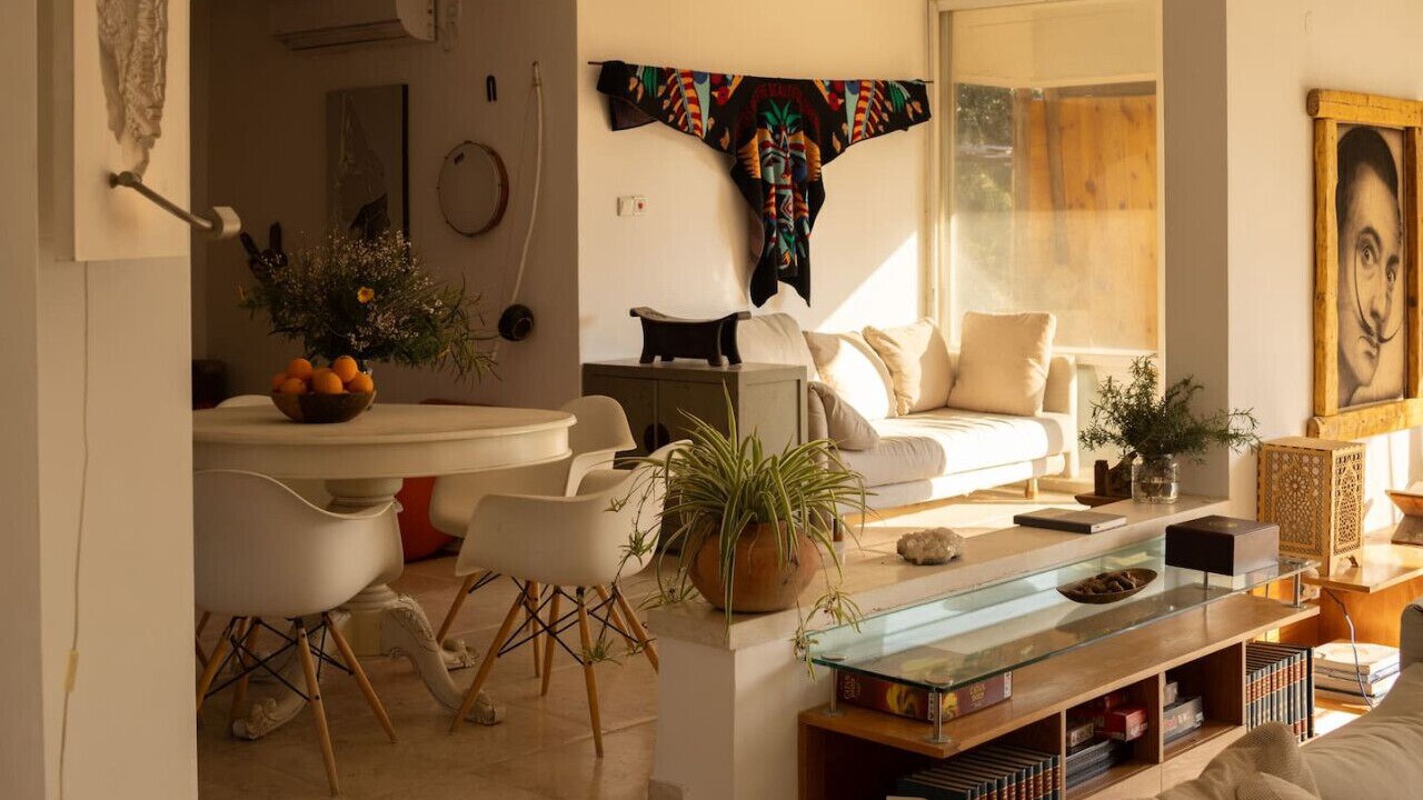 Photo of Livingroom in Caesarea