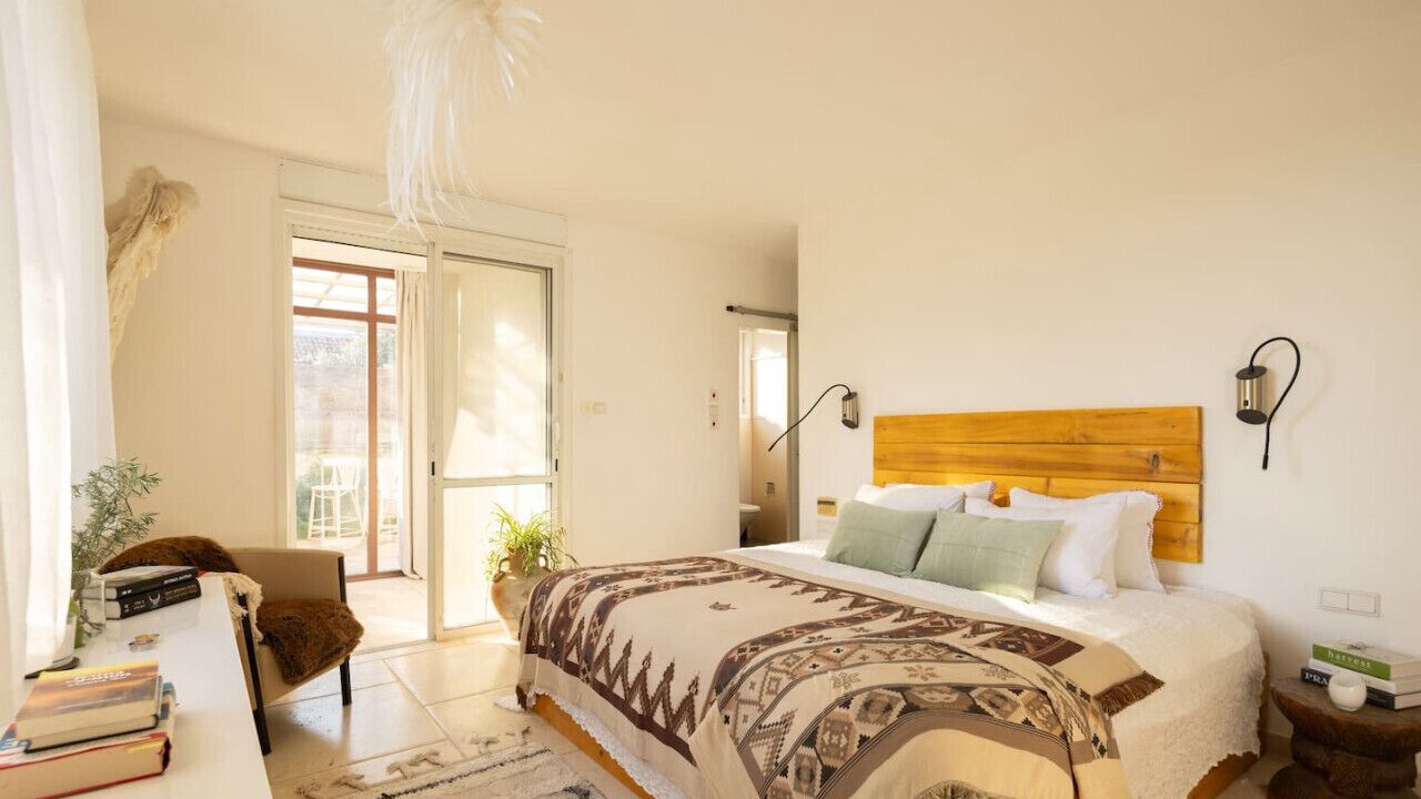 Photo of Bedroom in Caesarea