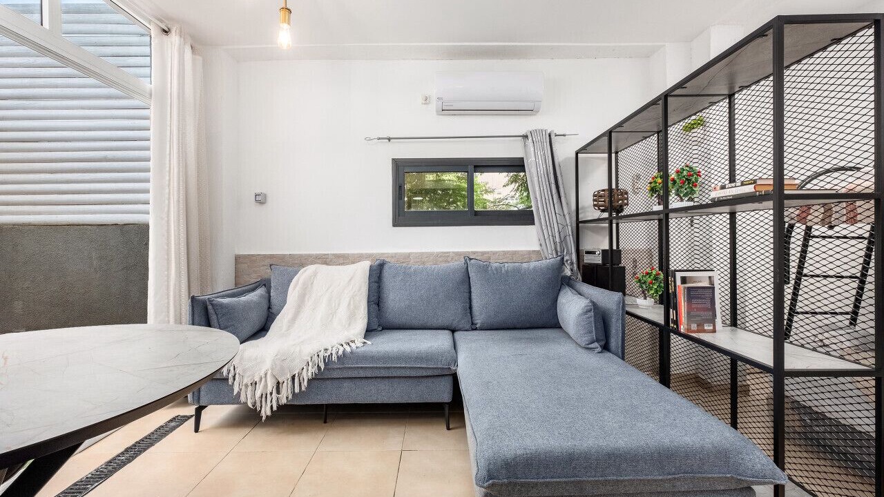 Photo of Livingroom in Yavne'el