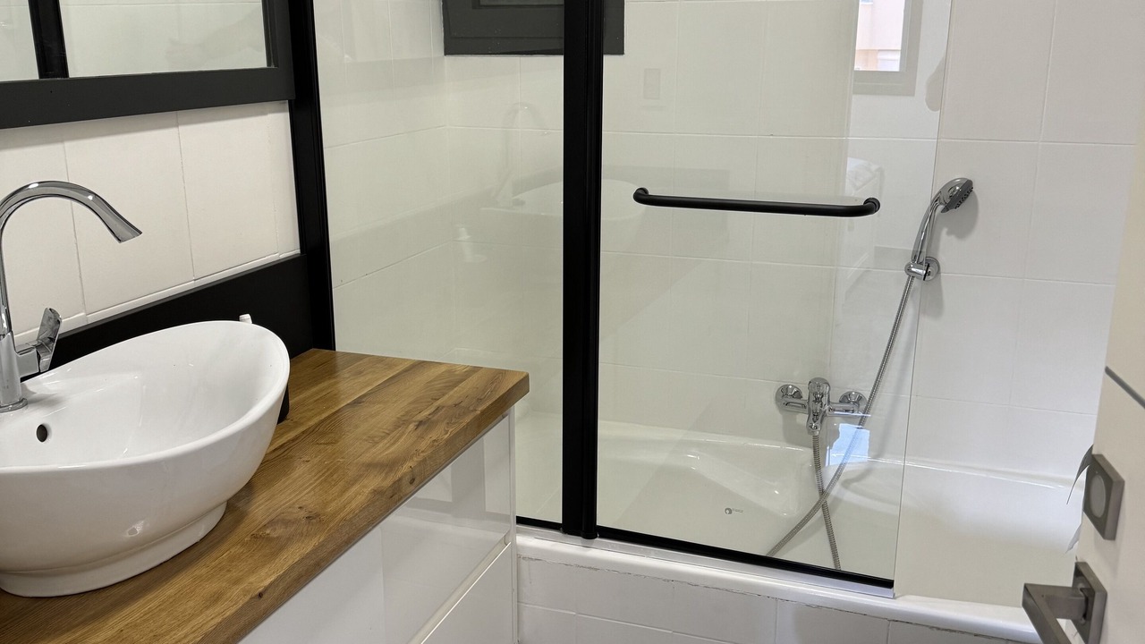 Photo of Bathroom in Ashdod