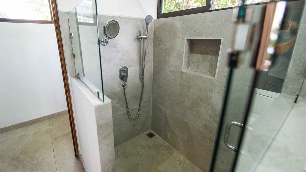 Photo of Bathroom in Canton Parrita