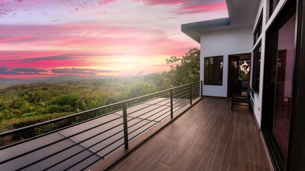 Photo of Patio Balcony in Canton Parrita