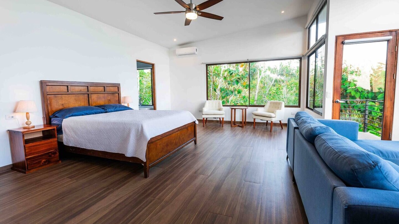 Photo of Bedroom in Canton Parrita