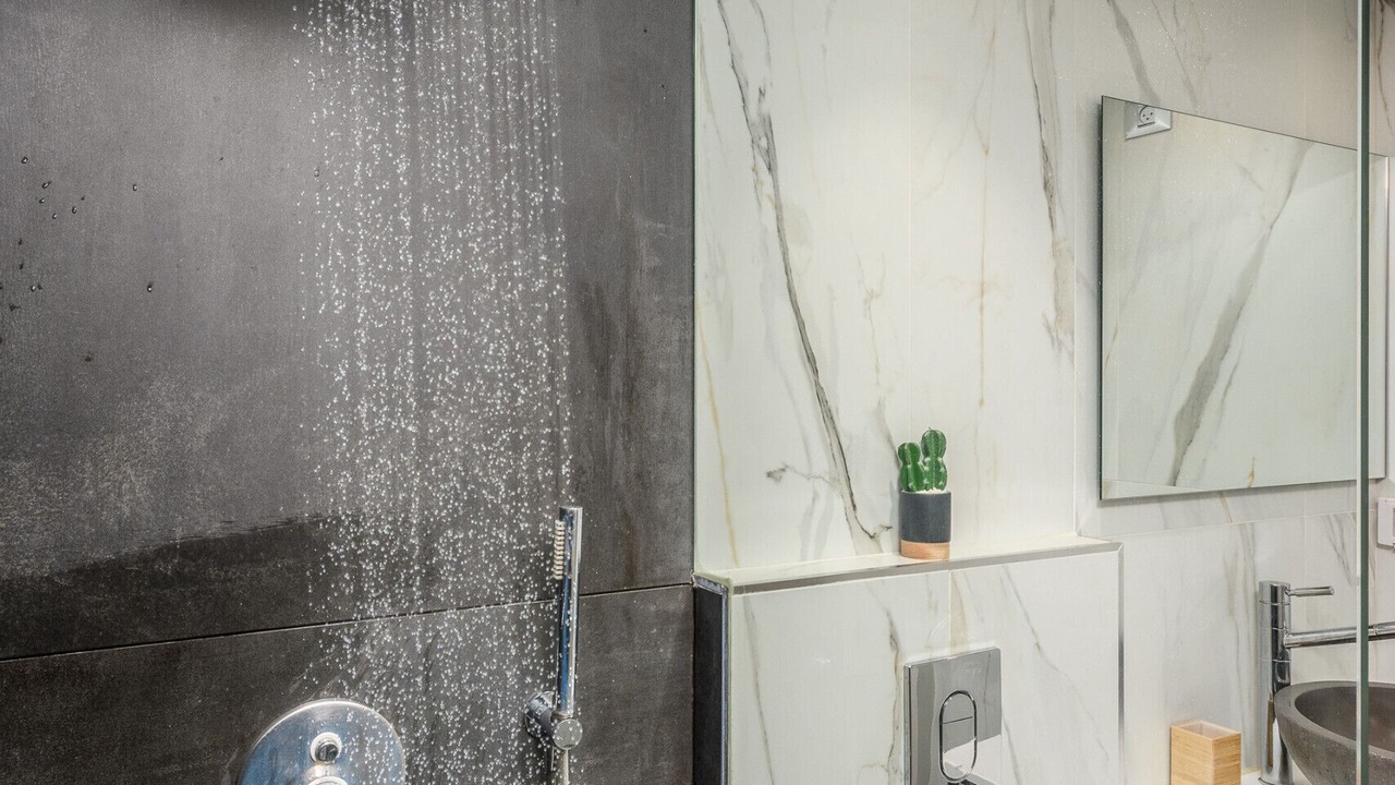 Photo of Bathroom in Nachlaot