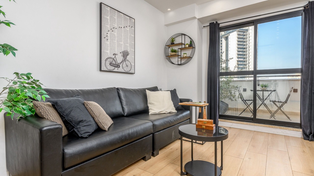 Photo of Livingroom in Nachlaot