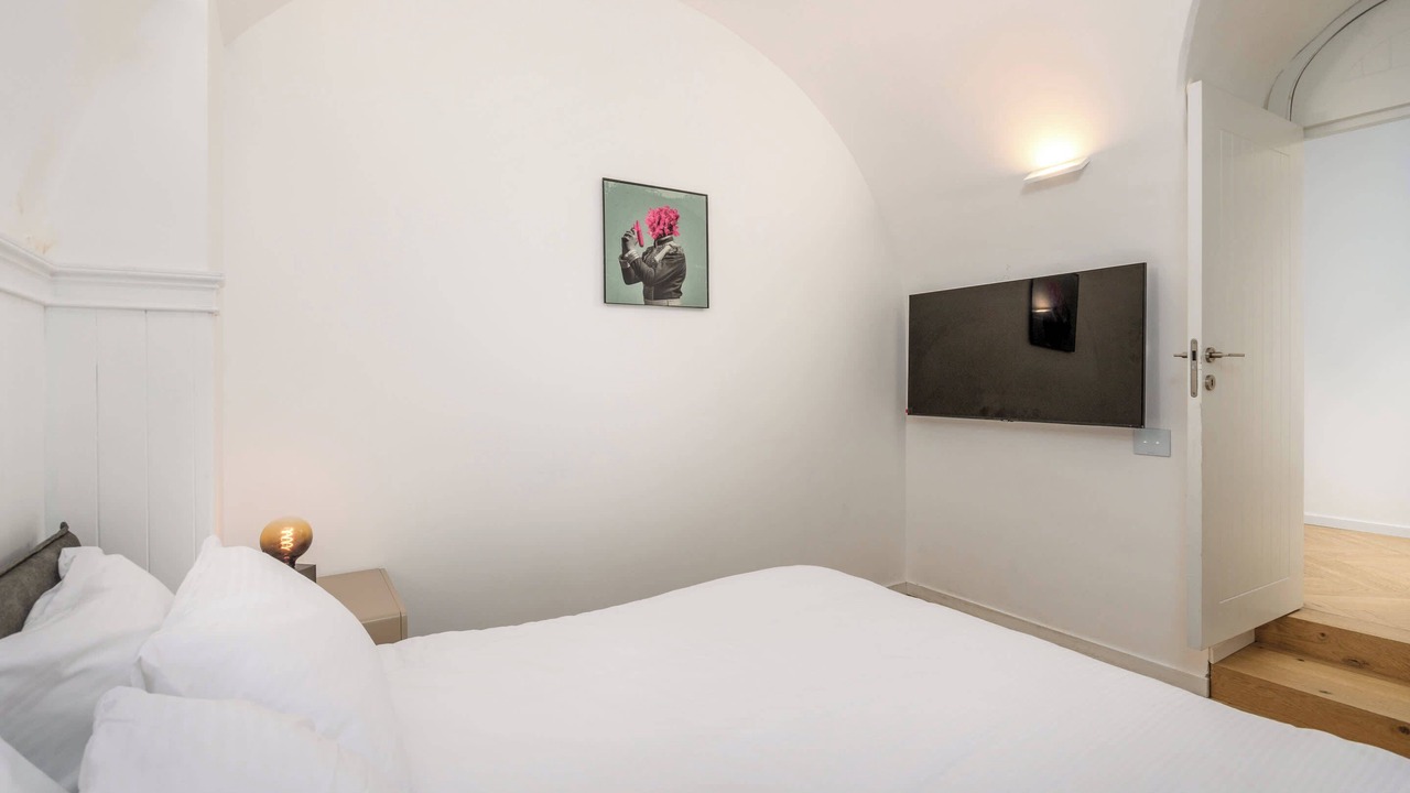 Photo of Bedroom in Jaffa