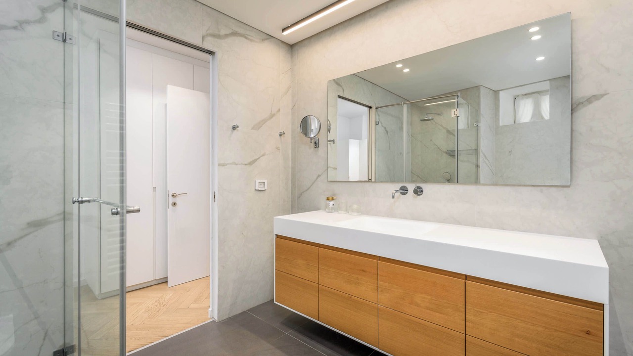 Photo of Bathroom in Jaffa