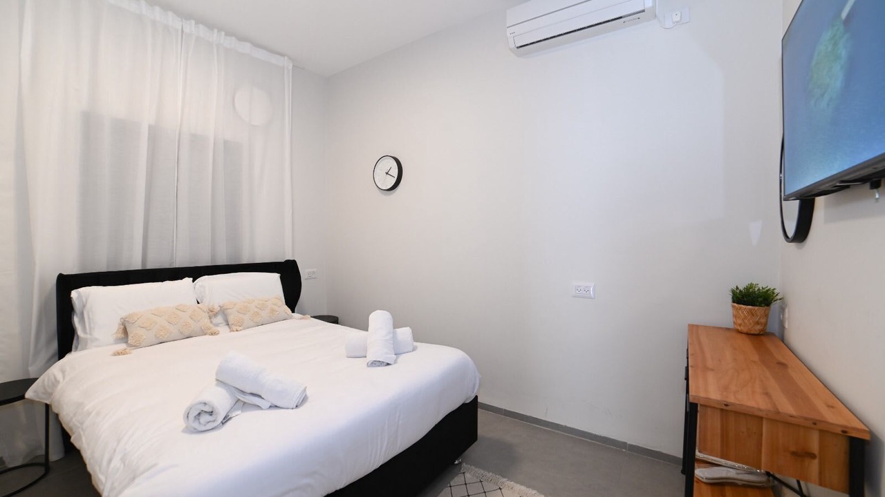 Photo of Bedroom in Migdal