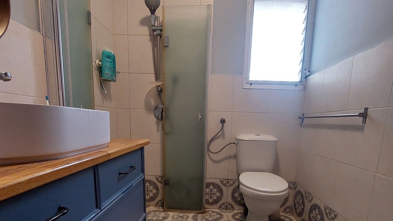 Photo of Bathroom in Yanuv