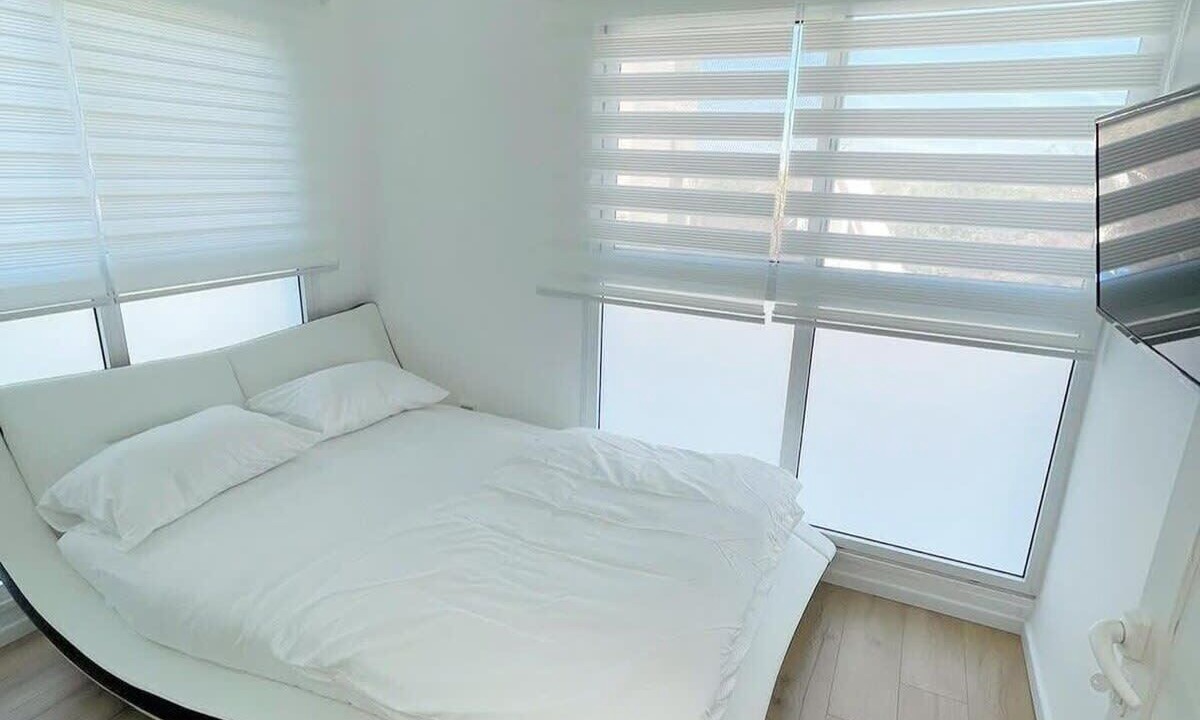 Photo of Bedroom in Caesarea