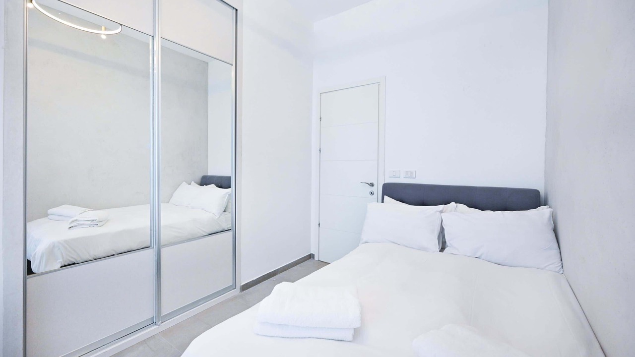 Photo of Bedroom in Tel Aviv City Center