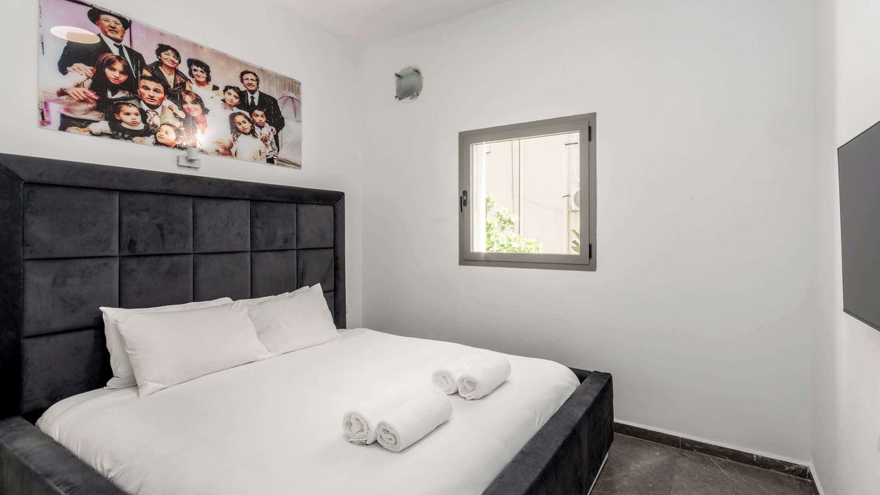 Photo of Bedroom in Tel Aviv Promenade