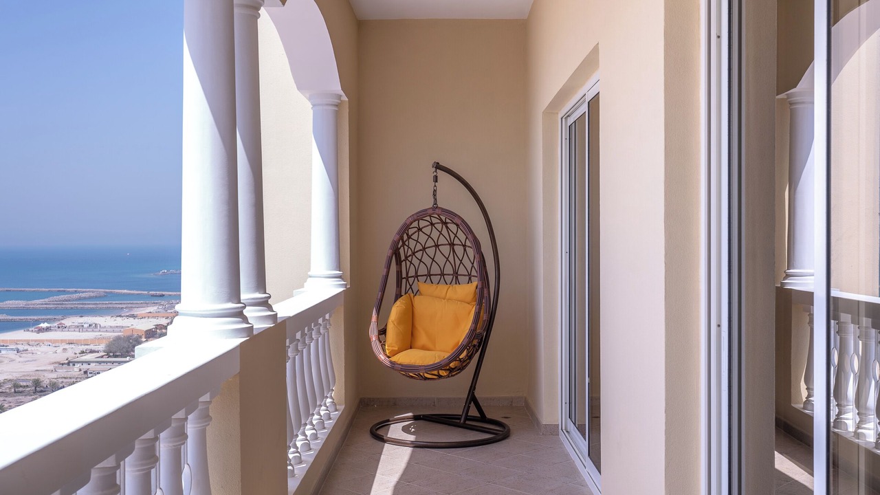 Photo of Patio Balcony in Al Hamra Village