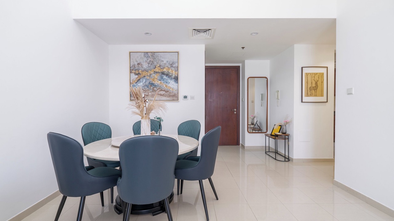 Photo of Livingroom in Al Hamra Village