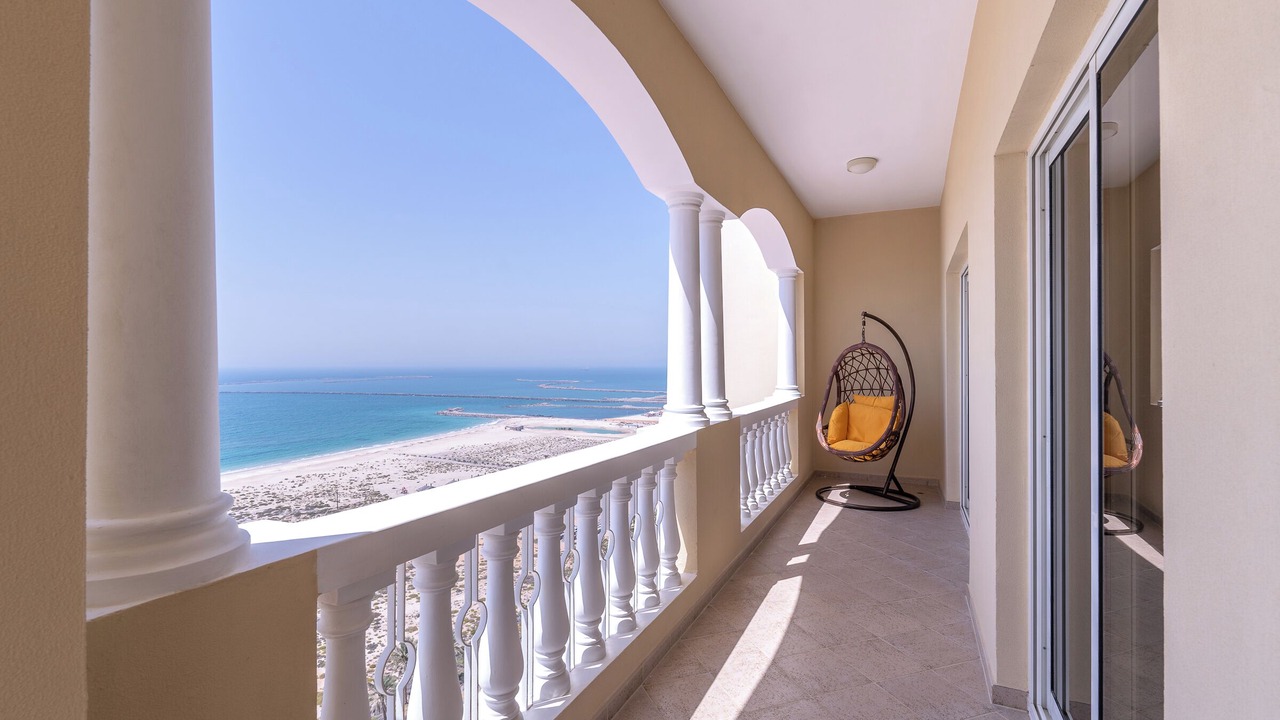 Photo of Patio Balcony in Al Hamra Village