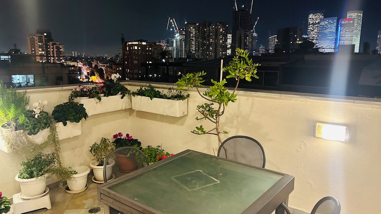 Photo of Outdoor in Giv'atayim