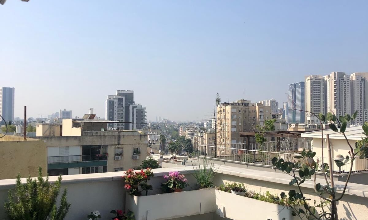 Photo of Outdoor in Giv'atayim