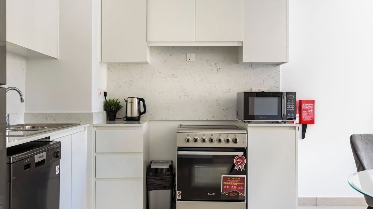 Photo of Kitchen in Umm Suqeim 3