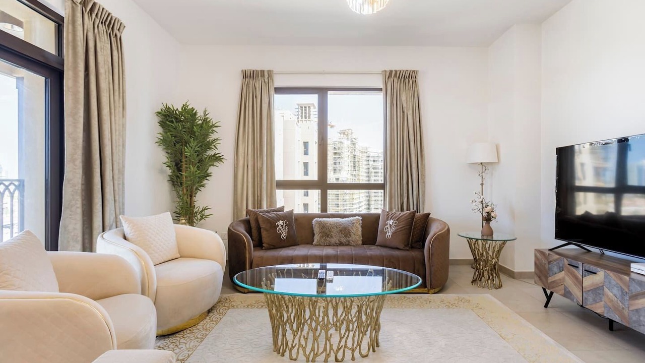 Photo of Livingroom in Umm Suqeim 3