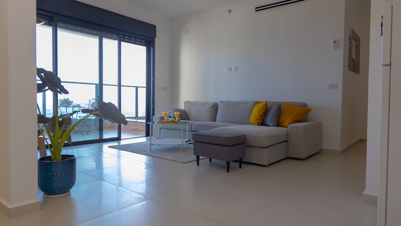 Photo of Livingroom in Acre
