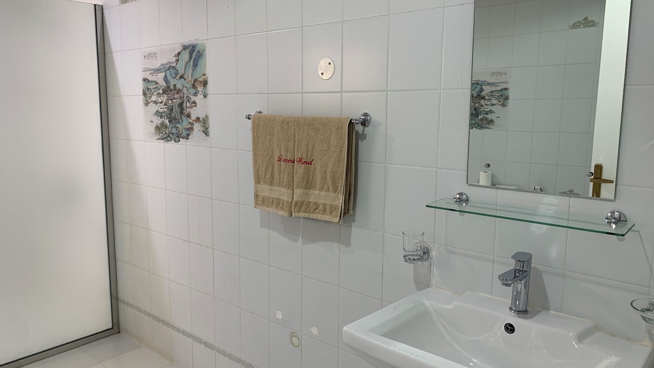 Photo of Bathroom in Qurm