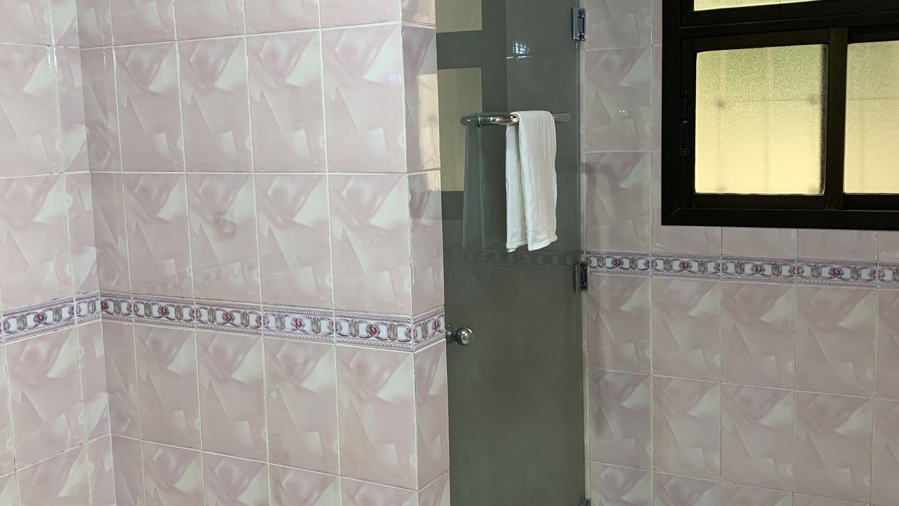Photo of Bathroom in Qurm