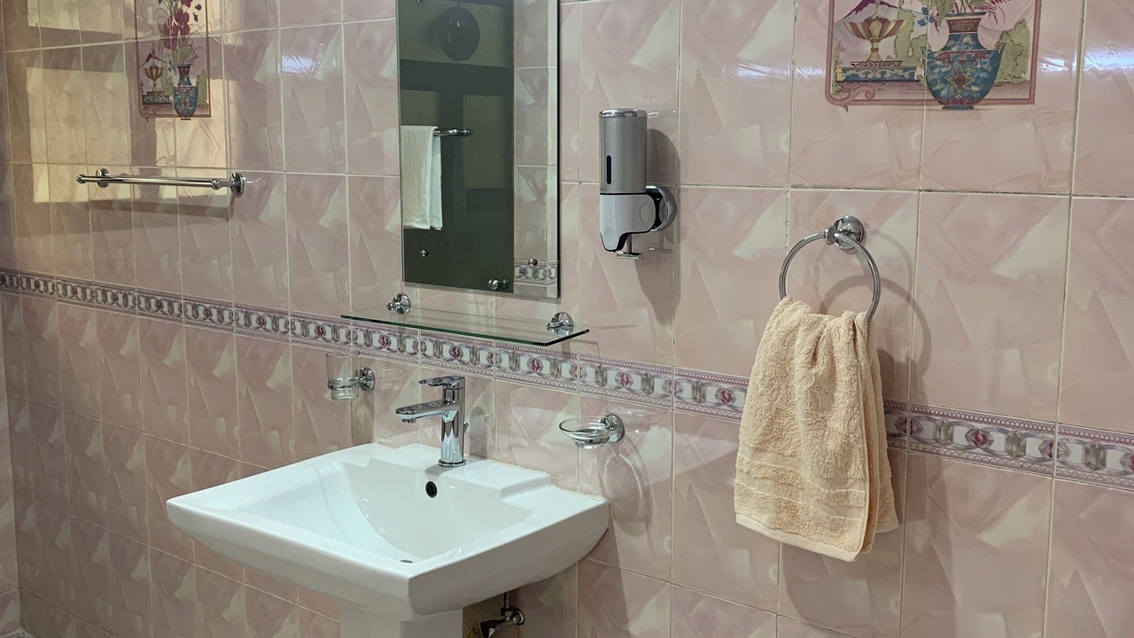 Photo of Bathroom in Qurm