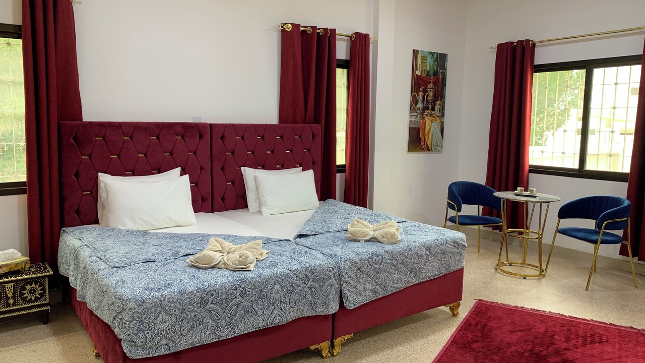 Photo of Bedroom in Qurm