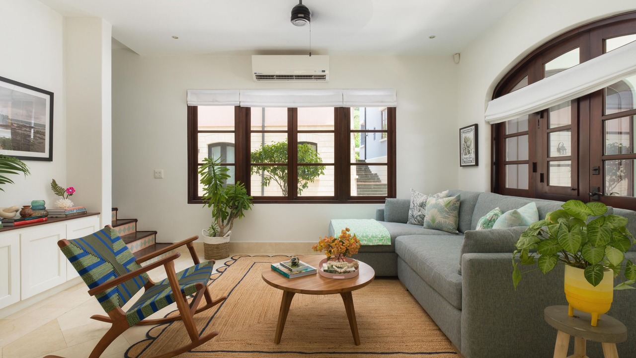 Photo of Livingroom in Potrero