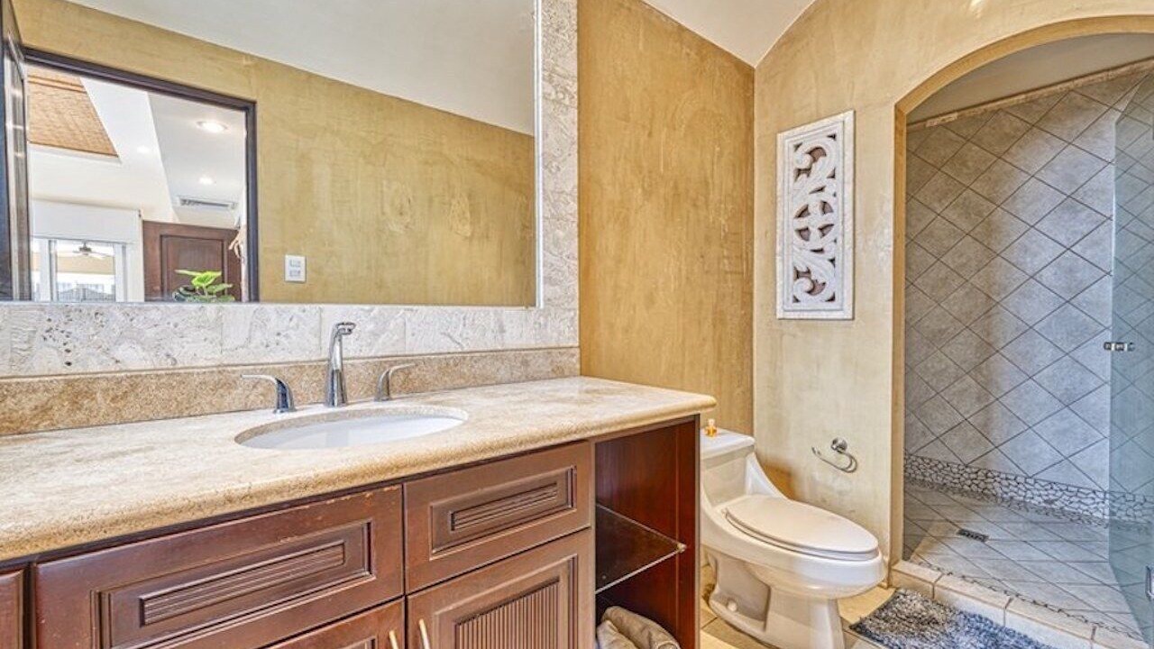 Photo of Bathroom in Tamarindo