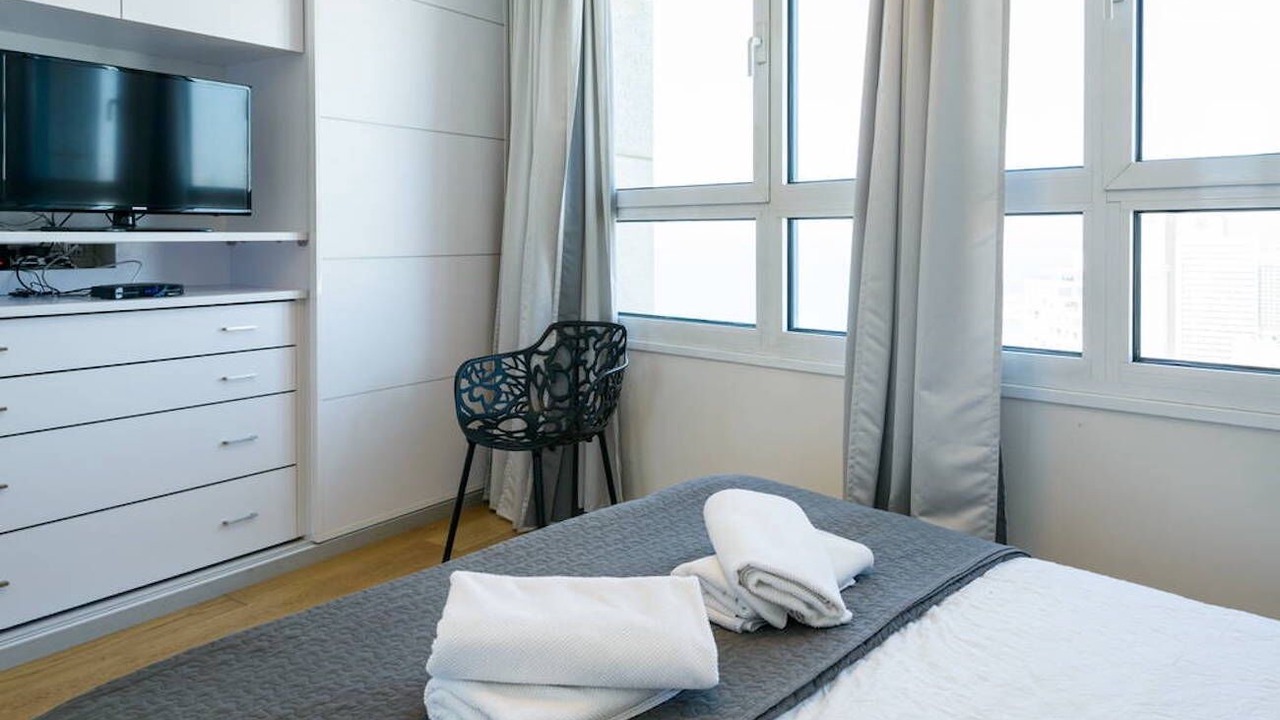 Photo of Bedroom in Tel Aviv Promenade
